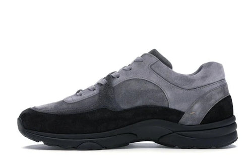 Chanel Baskets basses CC Gris